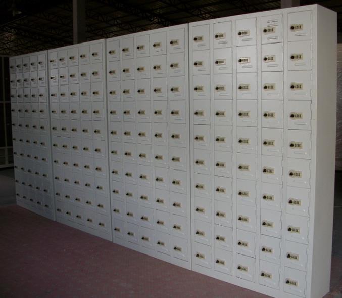 工厂员工手机柜