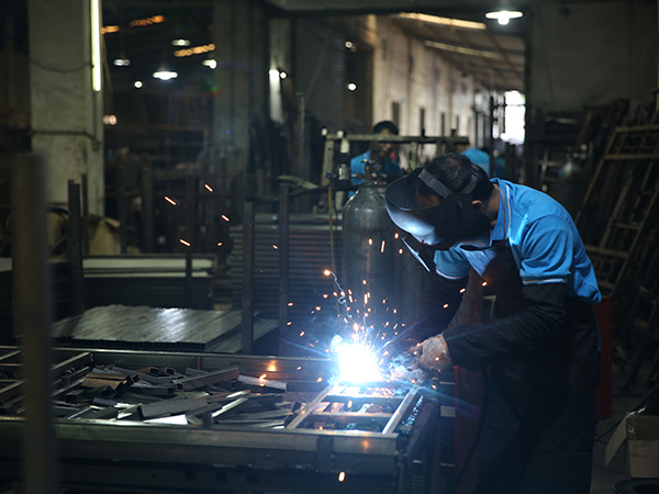 问鼎体育·|（官方）在线官网-焊接工序